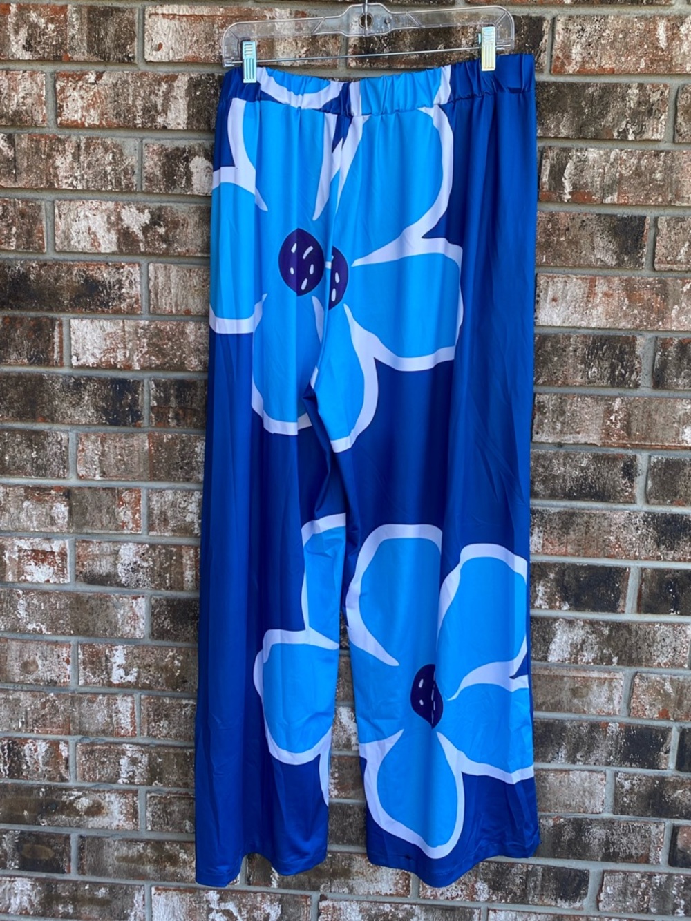 Blue Floral Wide-Leg Two-Piece Set - Women's - Picture 8 of 8